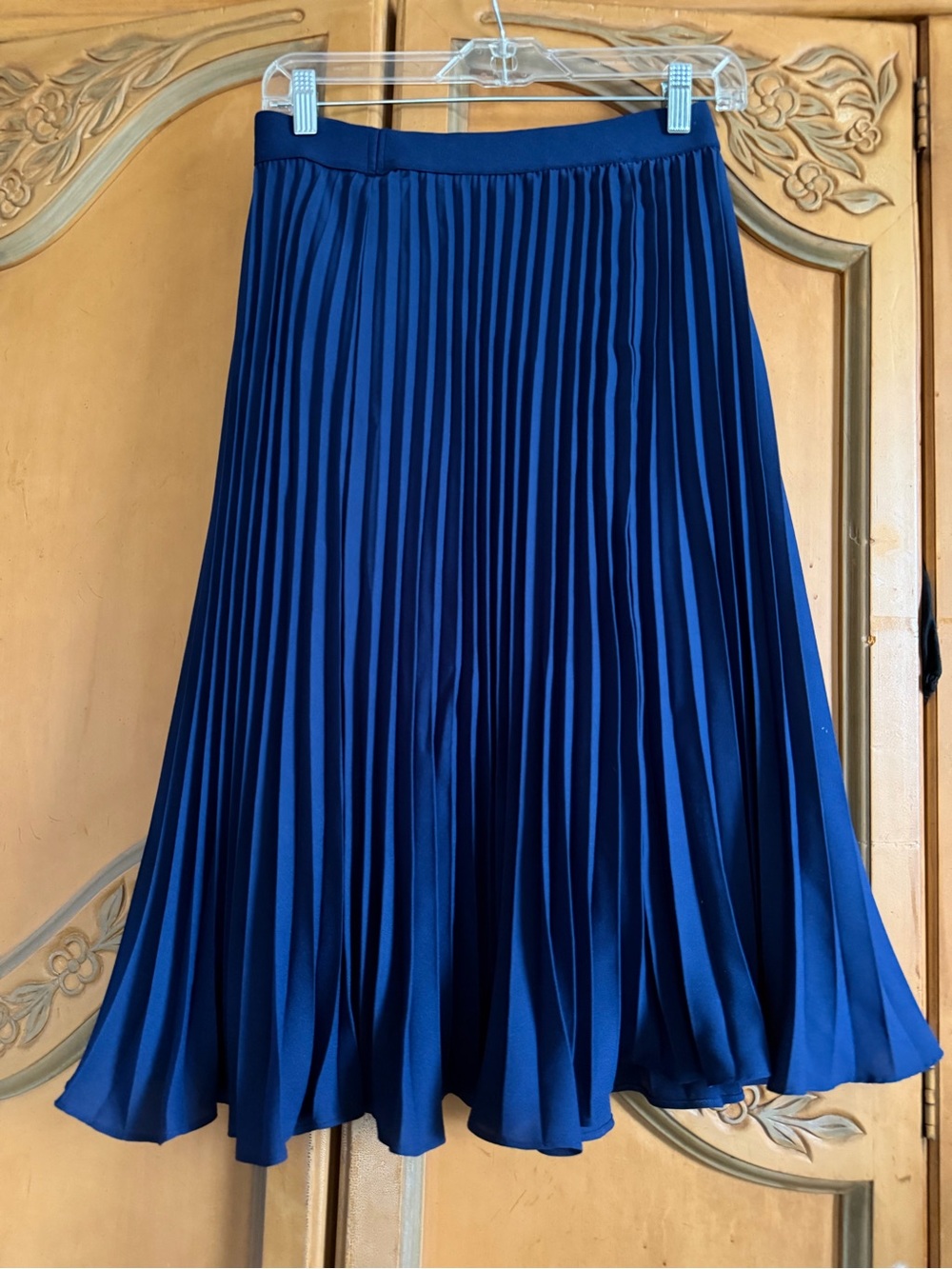 Kate Kasin Navy High-Waist Pleated Midi Skirt - Picture 2 of 7